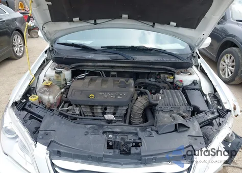 2013 Chrysler 200 Touring z USA, uszkodzony, nr VIN 1C3CCBBB8DN601605